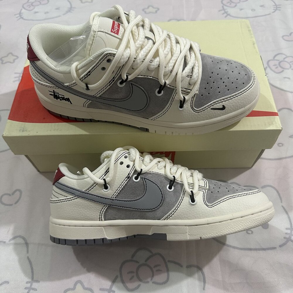 Stussy X Nike Sb Dunk Low Low-Top Sneakers